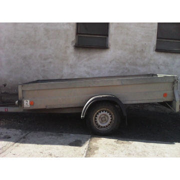 Přivěsný vozík za auto do 750kg